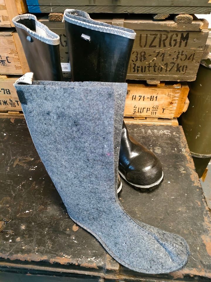 Swedish Rubber Boots with Felt Liner