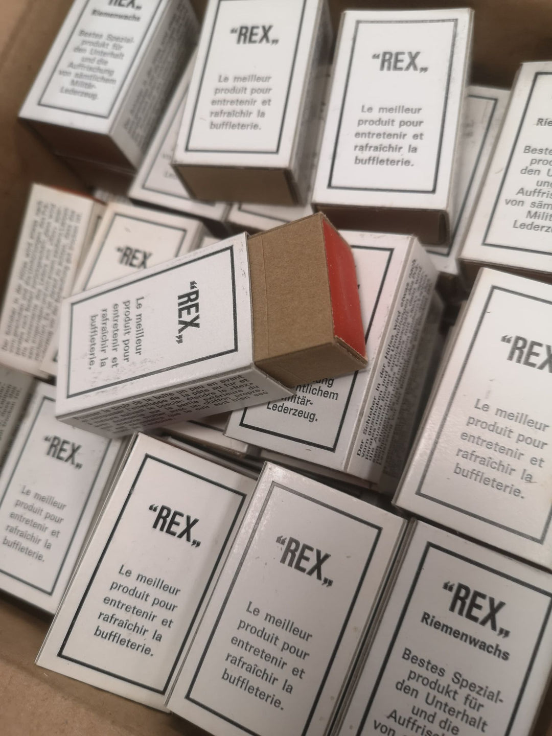 Genuine Swiss Army Shoe Wax - Rex® Fix
