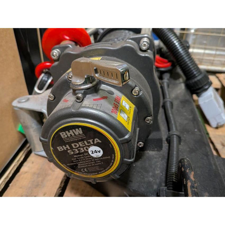 Bushey Hall Winchmaster S3300 24V Winch with Mount - Used Ex-MOD