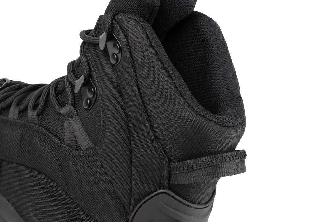 Viper Venom Boots Black