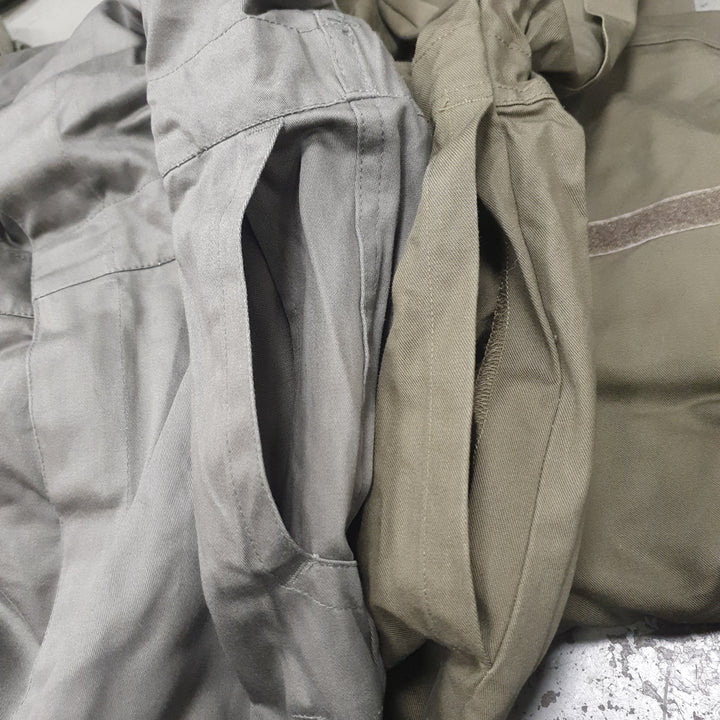 colour difference between grey and green