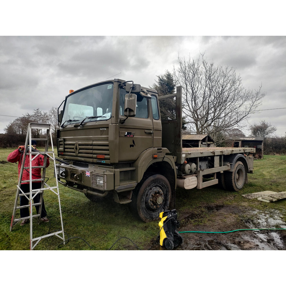 British Army Renault G3000 Maxter 4x4 Truck For Hire