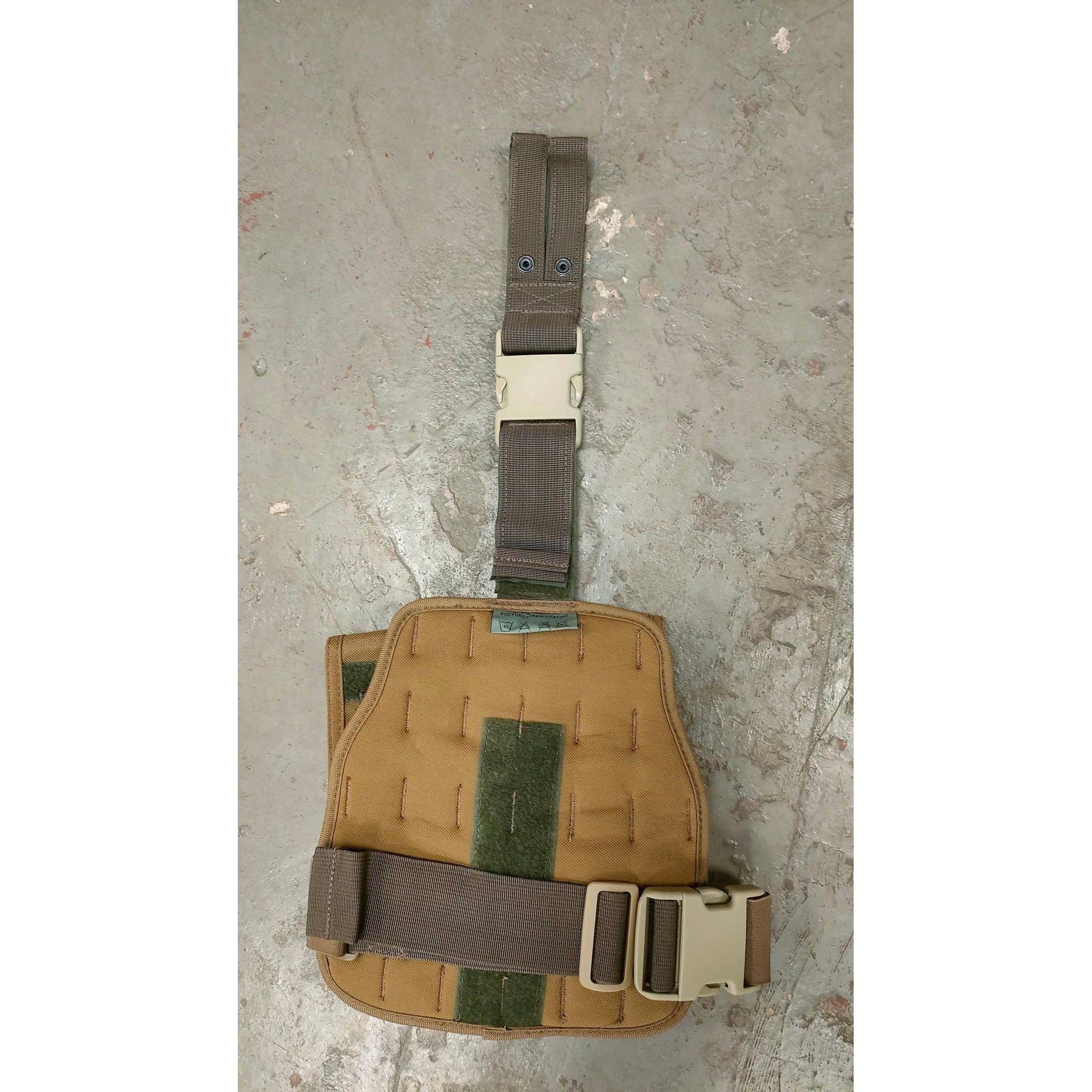 Dutch Army Drop Leg Platform with 2 Mag Pouches – MilitaryMart