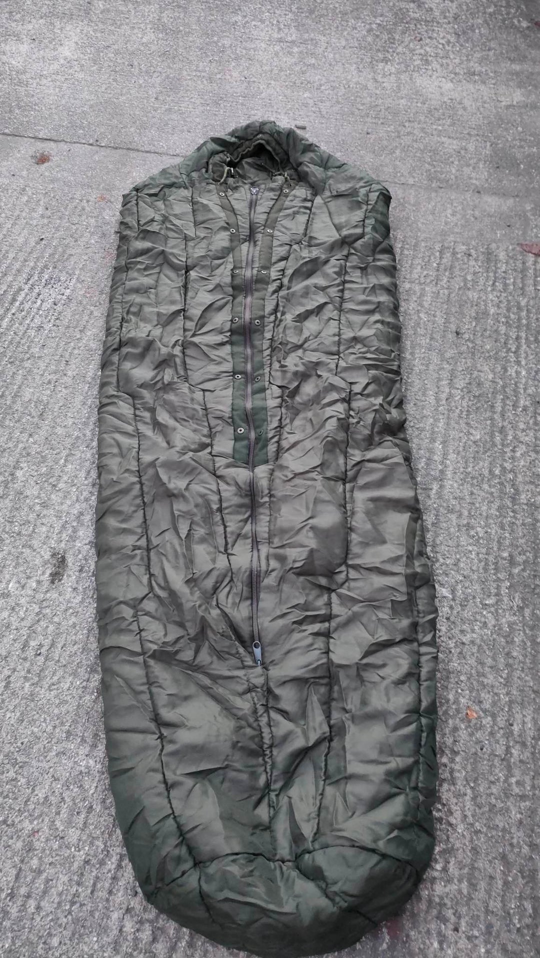 Dutch Air Force M90 Sleeping Bag with Stuff Sack