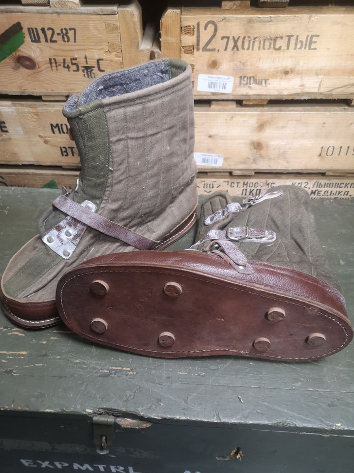 Swedish Army Vintage Snow over boots