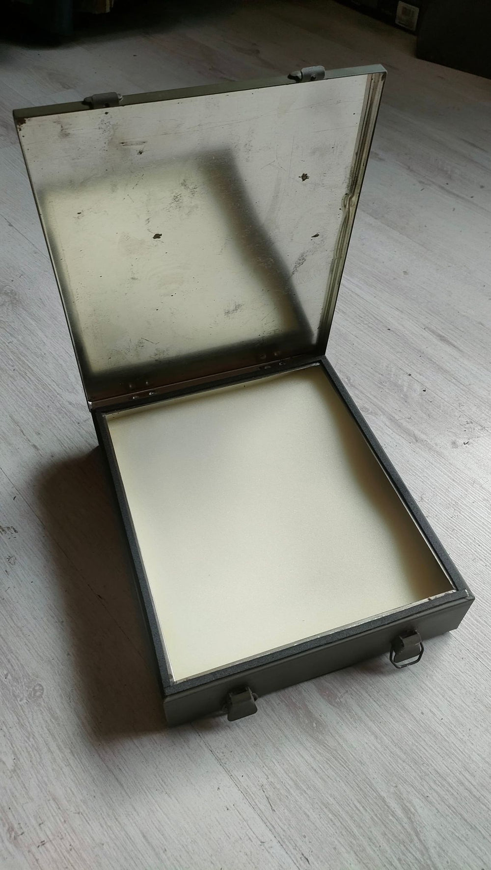 Swedish Army Vehicle First Aid Tin